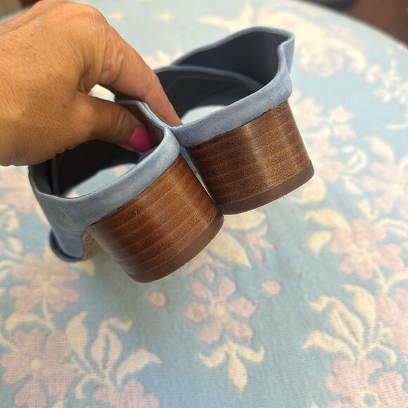 *Ros Hommerson* Blue Suede Slide Sandals Sz 8.5W - Picture 4 of 8